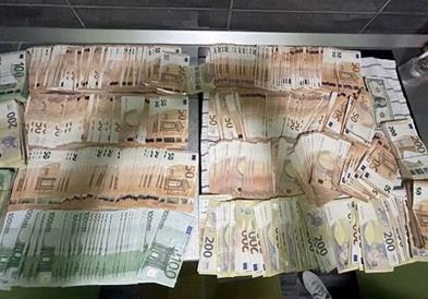 Голема акција во Србија: Две фирми ограбиле 127.000 странци за 7 милијарди долари
