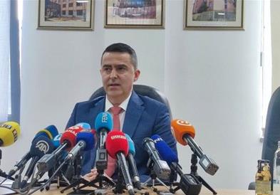 Диплома во БИХ може да се купи на бензинска пумпа, тврди главниот обвинител Кајганиќ