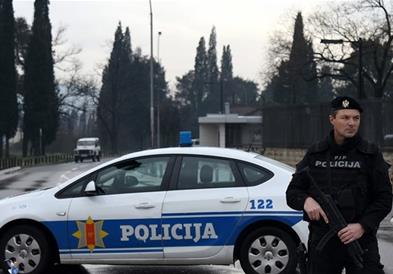 Србин е фатен со половина тон кокаин во цистерна на излез од Црна Гора 