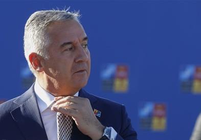 Мило Ѓукановиќ го распушти парламентот на Црна Гора 