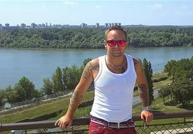Готвач си поставил цел: Да посети 100 земји и секаде да спие со по една жена (ФОТО)