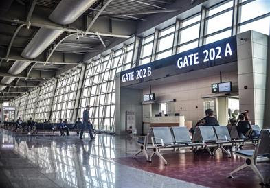 На аеродромот во Приштина e пријавена закана за поставена бомба