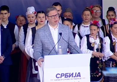 Вучиќ до косовските власти: Не смеете ниту да сонувате за намерно да ги протерате Србите 