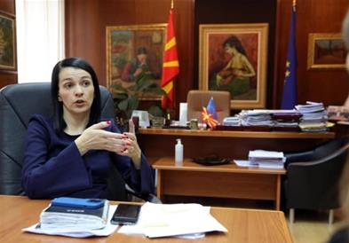 Костадиновска Стојчевска: Реконструирана е салата во Центарот за култура во Кочани