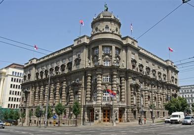 Српската влада ги усвоија мерките што ги најави претседателот Вучиќ по масовните убиства