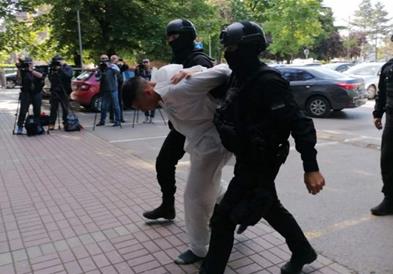Масовните убијци Коста и Урош вежбале во иста стрелана