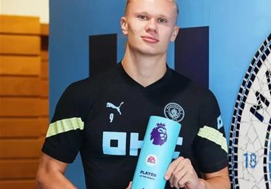 Премиер лига: Халанд и Кер најдобри во избор на фудбалските новинари