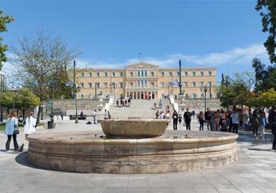 Парламентарни избори во Грција: постизборна коалиција по 21 мај или втори избори во јули
