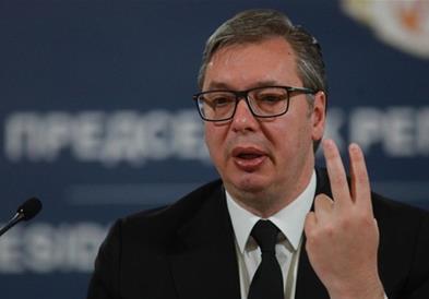 Вучиќ најавува најголем собир во историјата на Србија, луѓето ќе ги донесат со 2.200 автобуси 