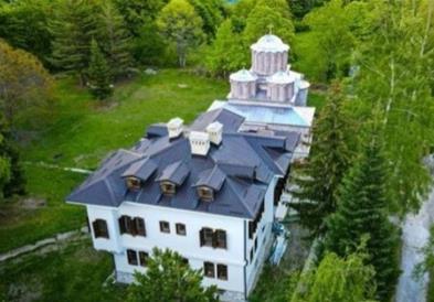 Света архијерејска литургија за Светите Кирил и Методиј во бигорскиот скит во Битуше