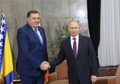 Додик: Со Путин разговарав повеќе од еден час, за РС постојат два правци