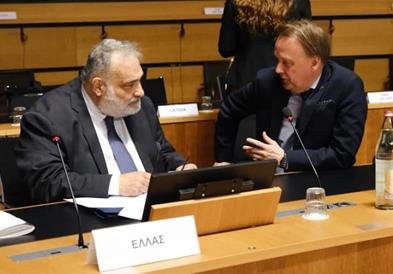 Грција задоволна од начелниот договор на ЕУ за миграциското прашање 