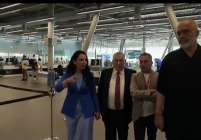 На аеродромот во Тирана лани минале 5,2 милиони патници