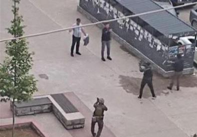 Полициска акција во Северна Митровица, уапсен припадник на српската „Цивилна заштита“