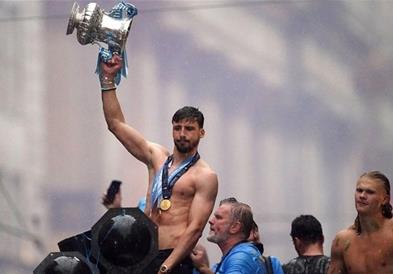 Се појавија детали за невидената пијанка на фудбалерите на Сити,потрошиле илјадници евра(ВИДЕО)