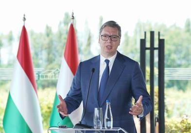 Вучиќ одбива да оди во Брисел кај Лајчак