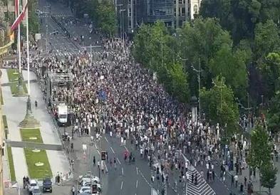 Во Белград се одржува деветтиот протест „Србија против насилството“, на удар телевизијата Пинк 