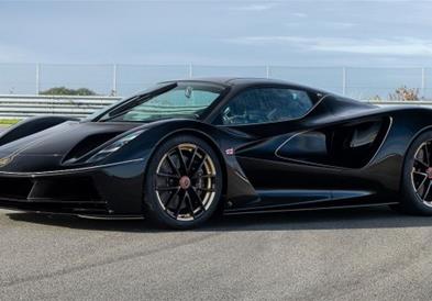 Фото: Спектакуларниот „Lotus Evija“ по четири години пристигнува на патиштата