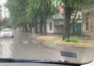 Невремето од Хрватска пристигна во Србија- Суботица под вода (ВИДЕО)