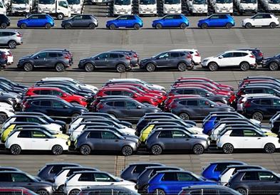 Јапонија воведува казни за продажба на хибриди, електрични и луксузни автомобили во Русија