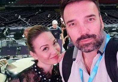 Видео: Јелена Томашевиќ и Иван Босиљчиќ уживаат на луксузна јахта