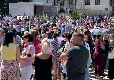 Протест во Градачац по трикратното убиство