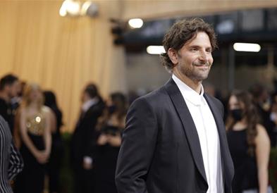 Бредли Купер проговори за проблемот со зависност: Премногу пиев и се дрогирав