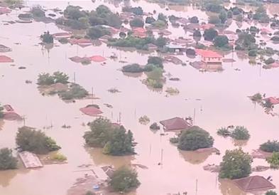Расте бројот на жртвите во поплавите во Грција, загинаа уште две жени (ВИДЕО)