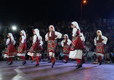 Годишен концерт на фолклорниот ансамбл „Керамичар“