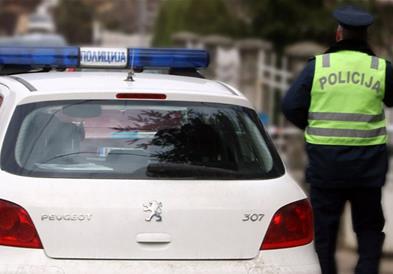 Ужас во Србија: Го убила сопругот, заедно со децата го расекла телото и го фрлиле во шума