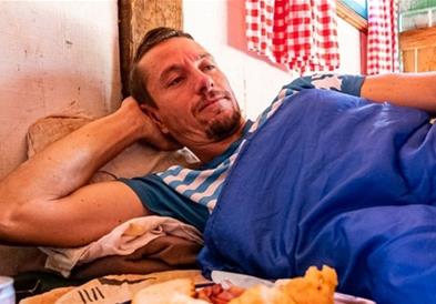 Веќе 30 дена се излежуваат во Црна Гора, натпреварот ги урна сите рекорди