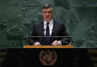 Милановиќ ја поддржа БиХ во ОН и повика на признавање на Косово