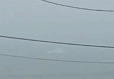Се урна хеликоптер во северниот дел на грчкиот остров Евија (Видео)