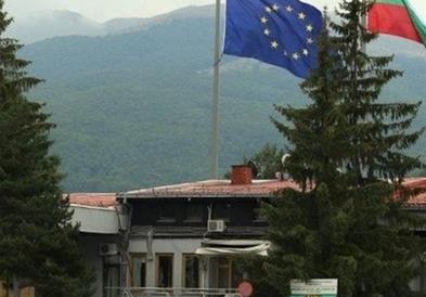 Бугарите и Грците најнезадоволни од животот меѓу членките на ЕУ