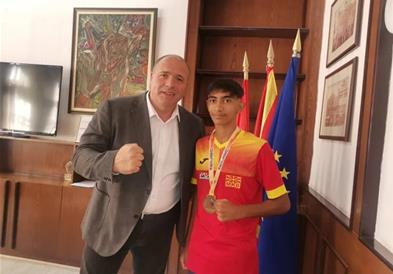 Кумановецот Бајрам Мамутовски, освои златен медал на балканско првенство во бокс