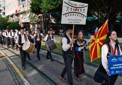Матица на иселениците од Македонија на фестивал во Анталија