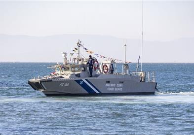 Мал авион падна во близина на Крит, од морето се извлечени две лица 