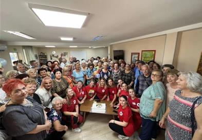 Црвен крст одбележува Недела на стари лица
