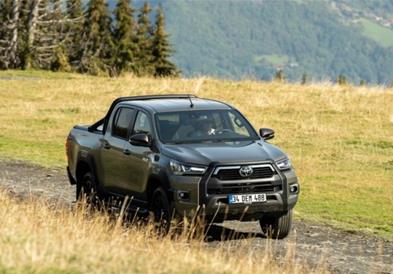 Видео: Погледнете ја забранетата реклама на „Toyota“
