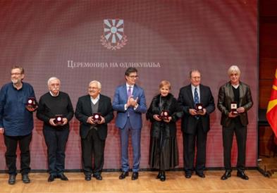 Орден за заслуги за Беговска, Чоревски, Лукаревски, Абази, Николова, Вртев и Унковски