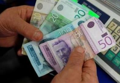 Повторно неизвесност бидејќи Косово и Србија се соочуваат со валутна криза