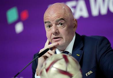 Инфантино децидно против новите правила во фудбалот: Да бидам јасен, црвен картон за синиот!