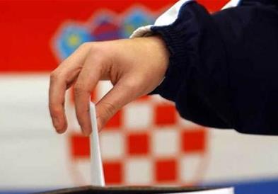 Милановиќ ги закажа парламентарните избори во Хрватска за 17 април, првпат ќе се гласа во среда