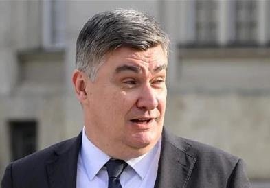 Милановиќ ќе биде кандидат на СДП за премиер на Хрватска, до изборите останува претседател