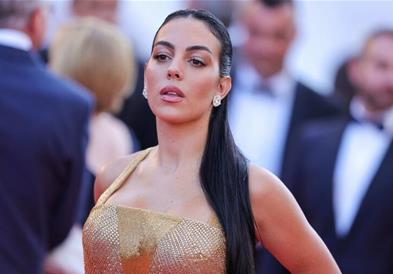 Модни експерти: Вака изгледа жена која има многу пари, а нема стил
