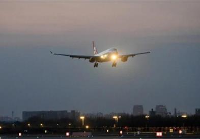 ФАА отвори истрага откако отпадна капак од мотор на авион „Боинг 737-800“ на полетување од Денв