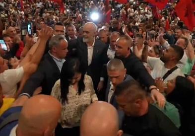 Маринакис: Грција е многу силна за да се исплаши од настани како оној на Рама во Атина