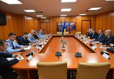 Албанија и Косово договорија заеднички патроли во Албанија за период јуни-септември