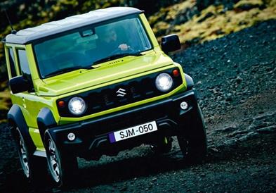 Suzuki Jimny е претворен во кампер за двајца (ФОТО)