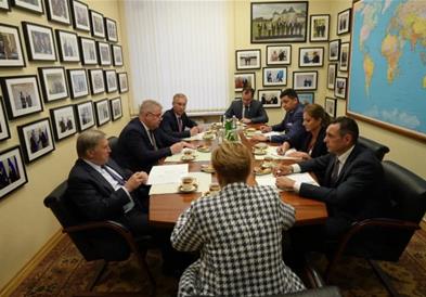 Вулин и Поповиќ во Москва на средби со Шојгу и Решетњиков